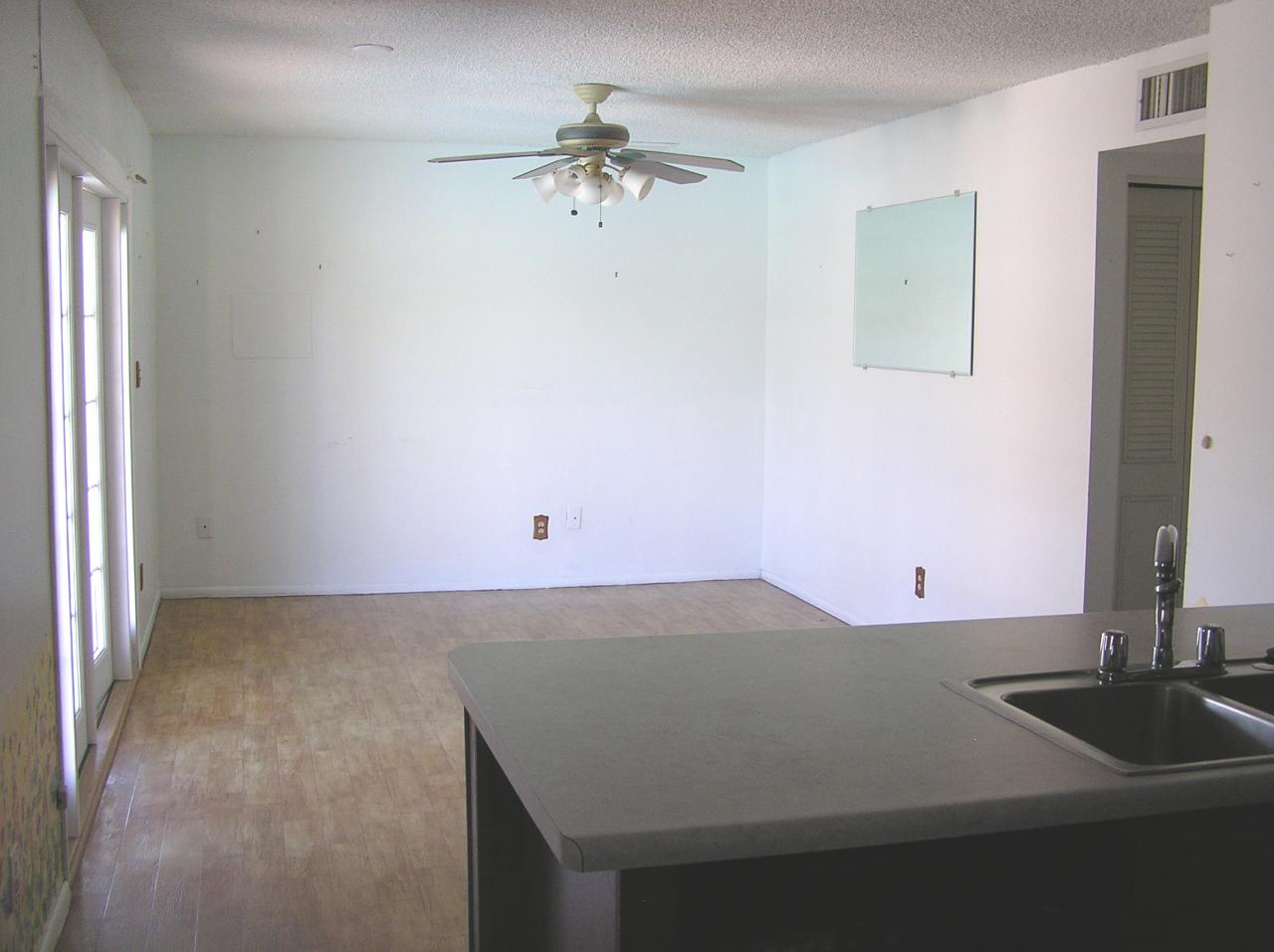 2209 West Wethersfield Road Phoenix, AZ 85029 - Photo 5 of 11 5