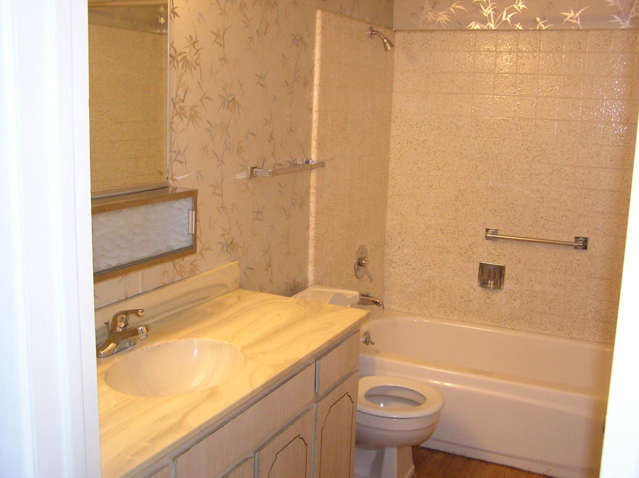 2209 West Wethersfield Road Phoenix, AZ 85029 - Photo 8 of 11 8