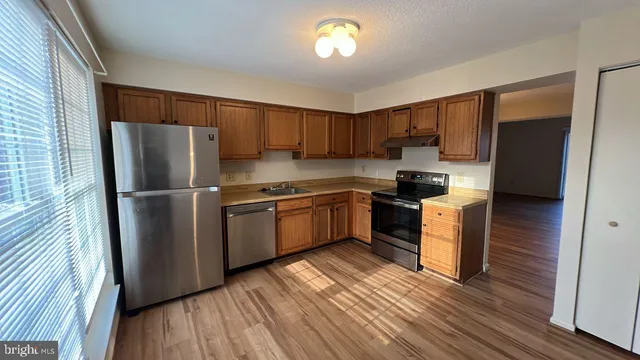 $2,300 | 1572 Dockside Drive, Frederick, MD 21701