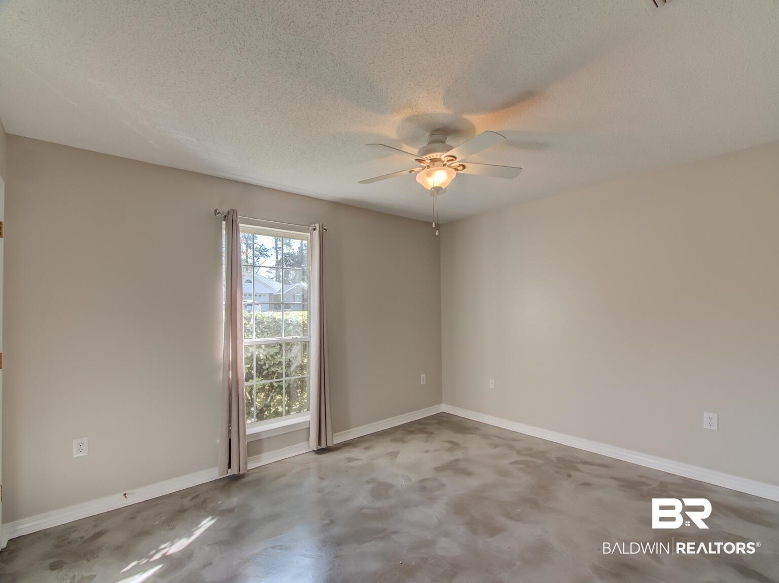 12369 Morning Dew Street Foley, AL 36535 - Photo 13 of 20 Gallery Image 13