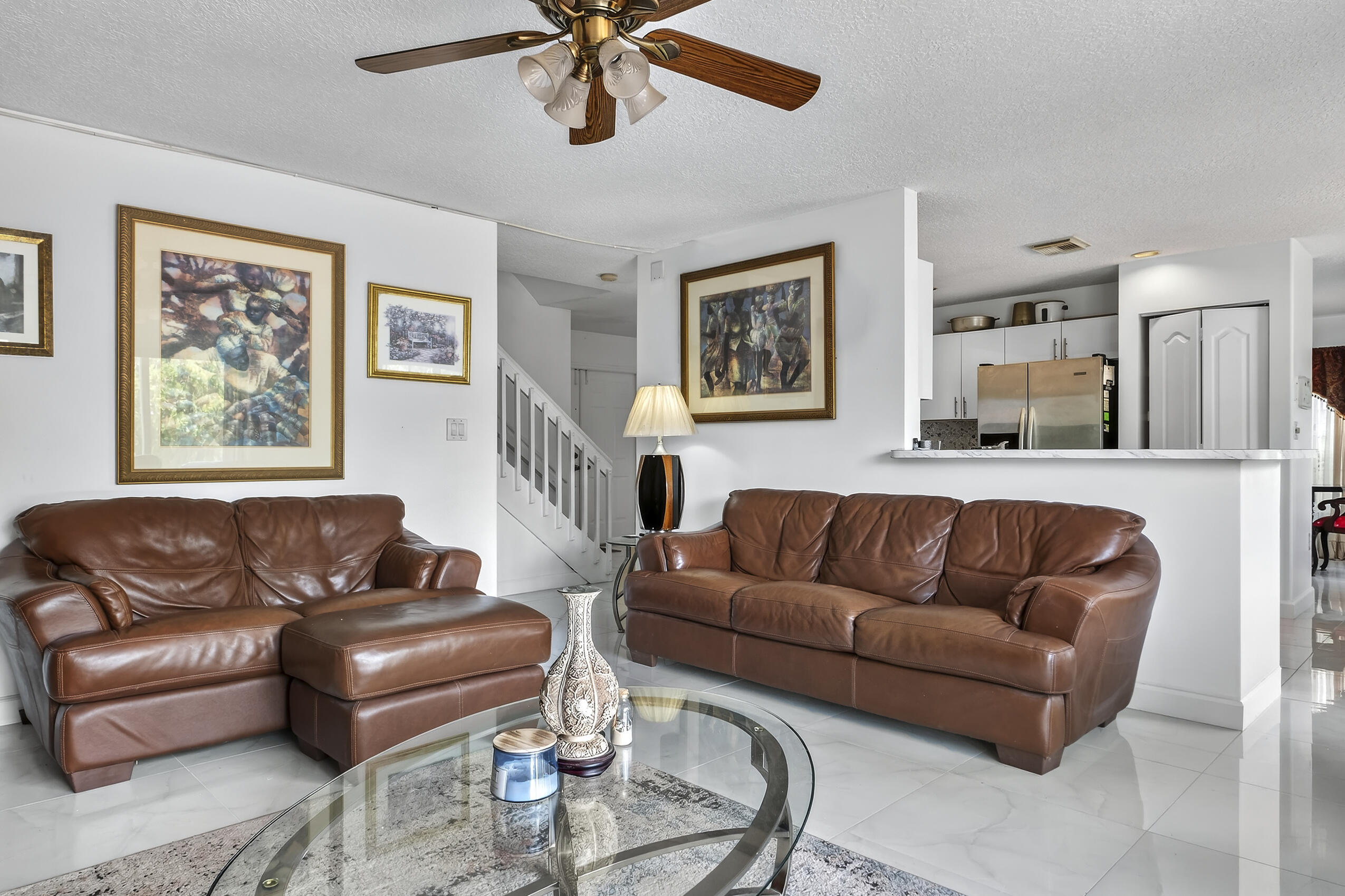10334 Southwest 164th Place Miami, FL 33196 - Photo 12 of 41 R_F027 (7)