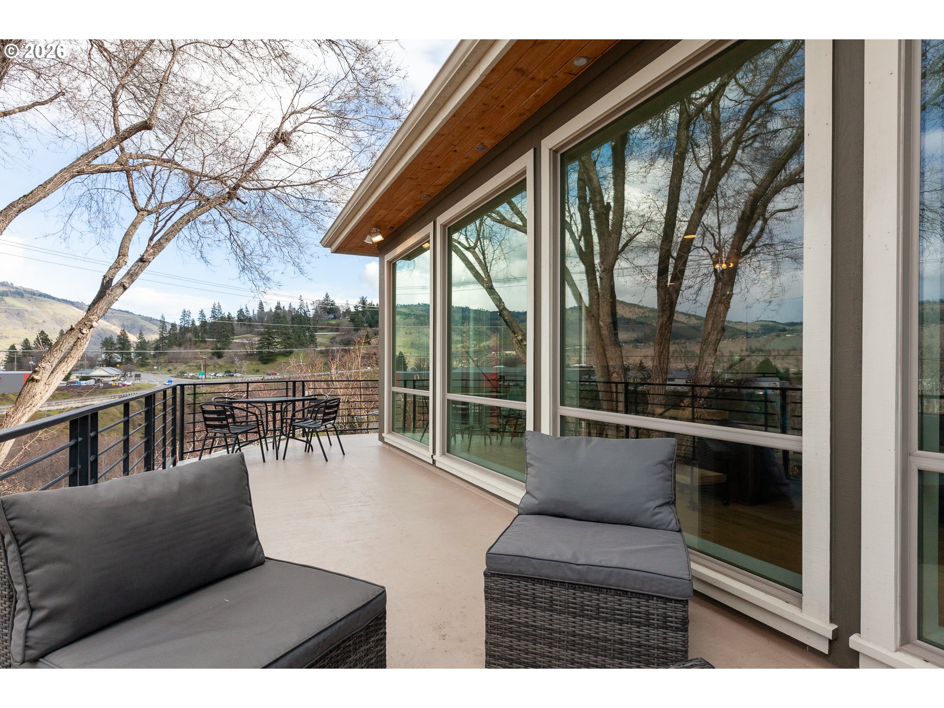 402 Bluff Road Hood River, OR 97031 - Photo 13 of 39 a view of sitting area with furniture and wooden deck