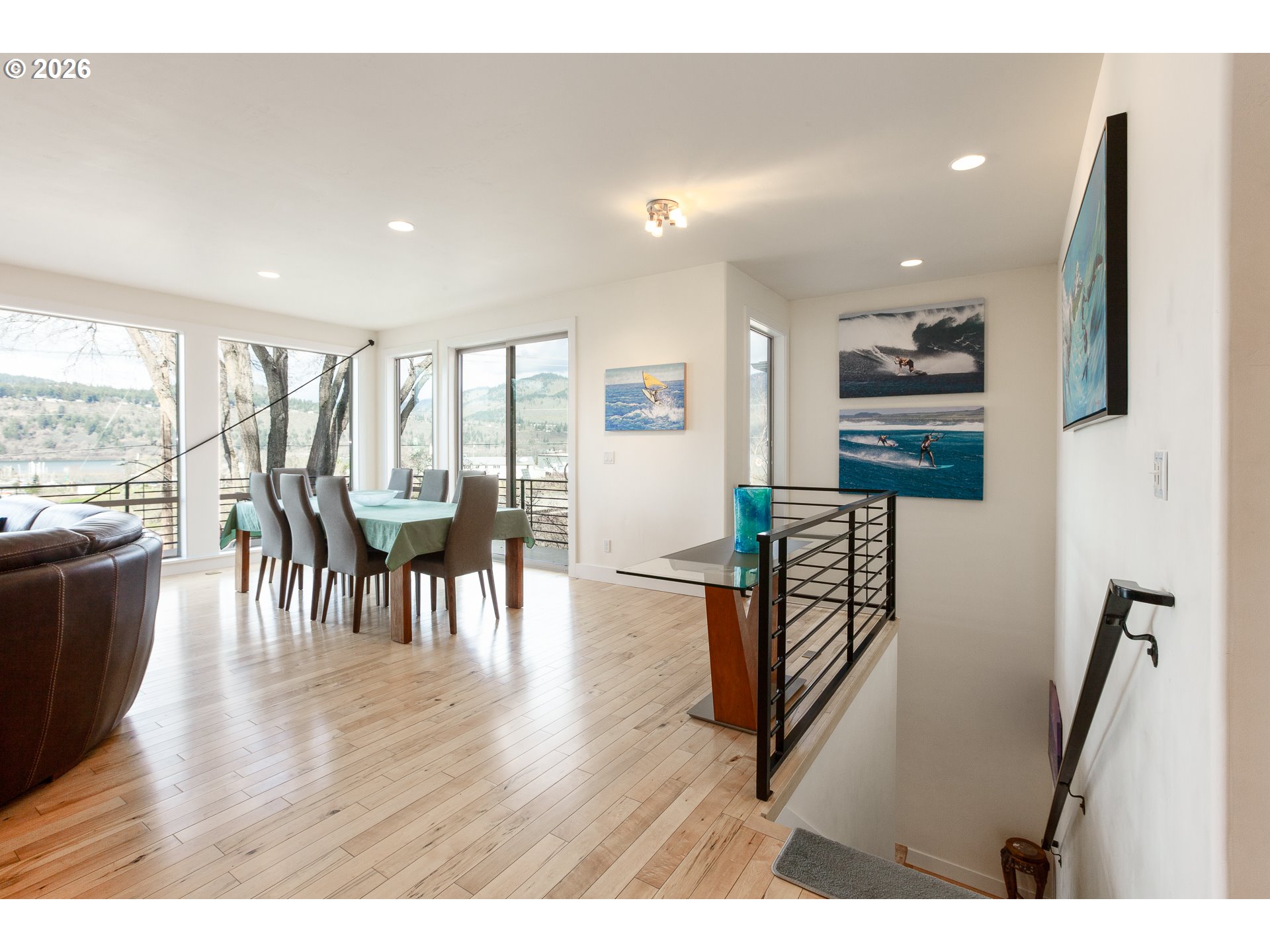 402 Bluff Road Hood River, OR 97031 - Photo 7 of 39 a view of a living room and dining room