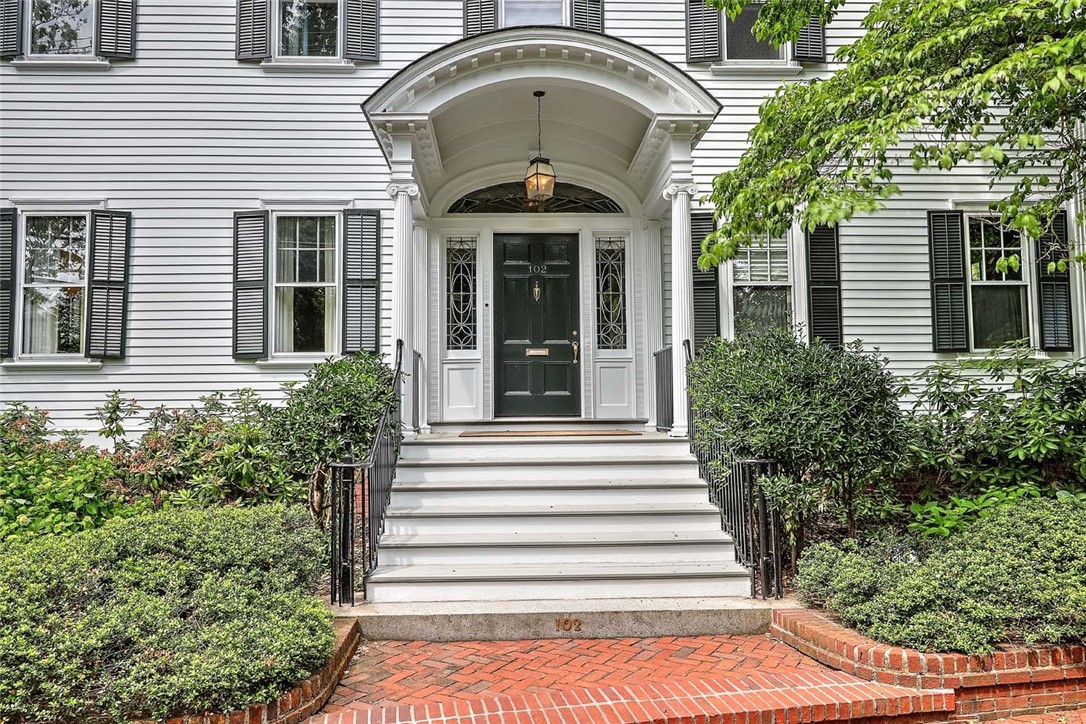 102 Prospect Street Providence, RI 02906 - Photo 2 of 50
