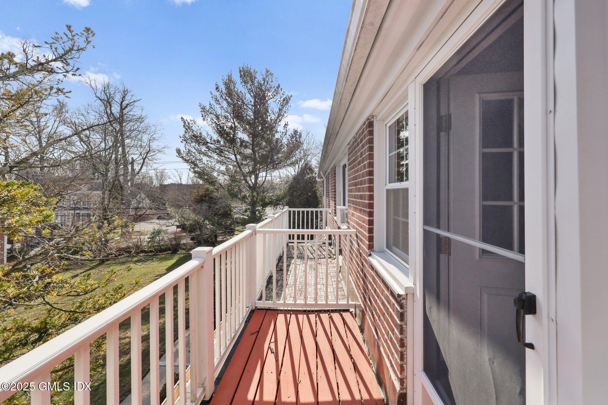 19 Putnam Park Greenwich, CT 06830 - Photo 20 of 24 19-web-or-mls-19-putnam-park