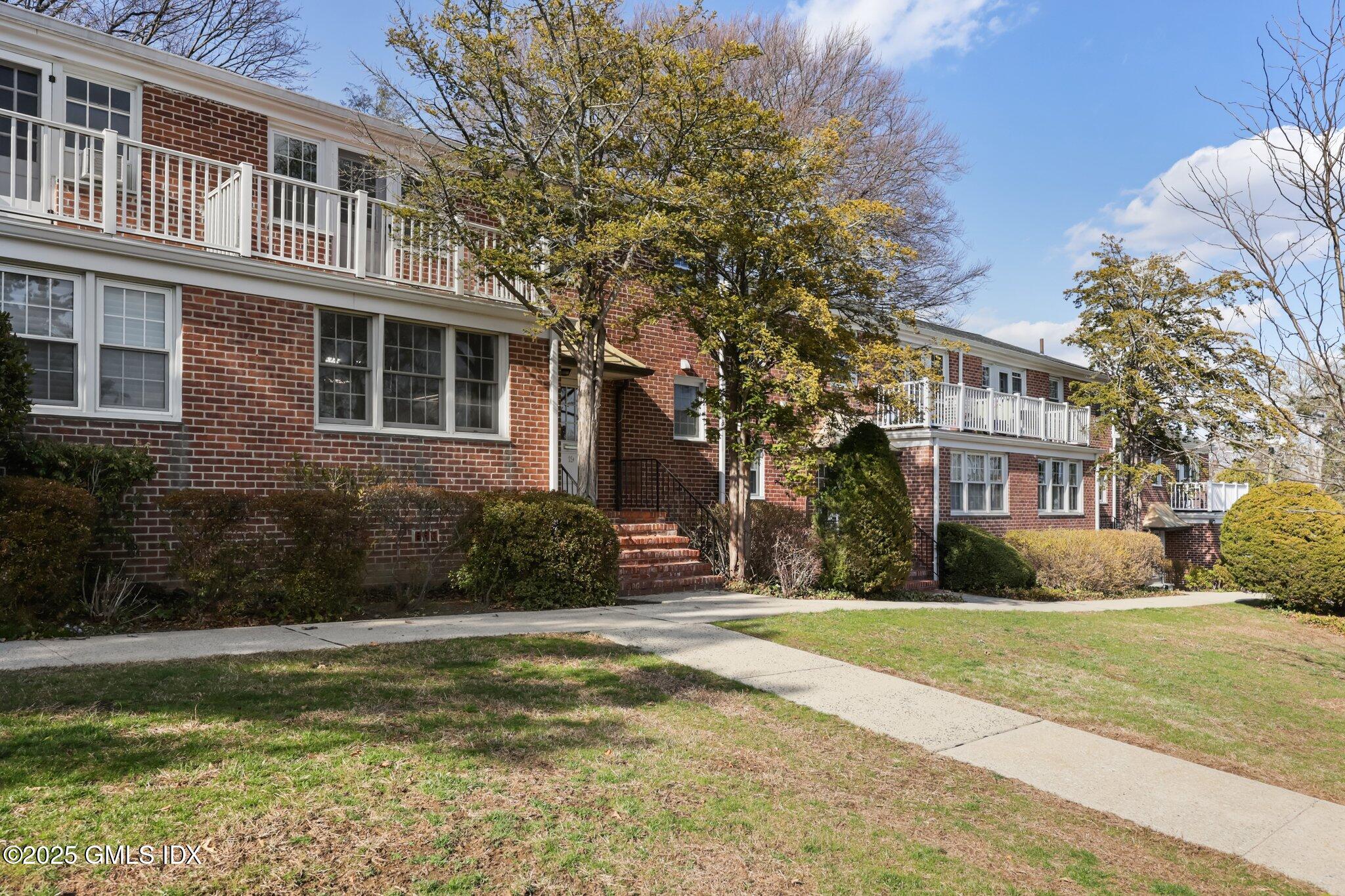 19 Putnam Park Greenwich, CT 06830 - Photo 24 of 24 23-web-or-mls-19-putnam-park