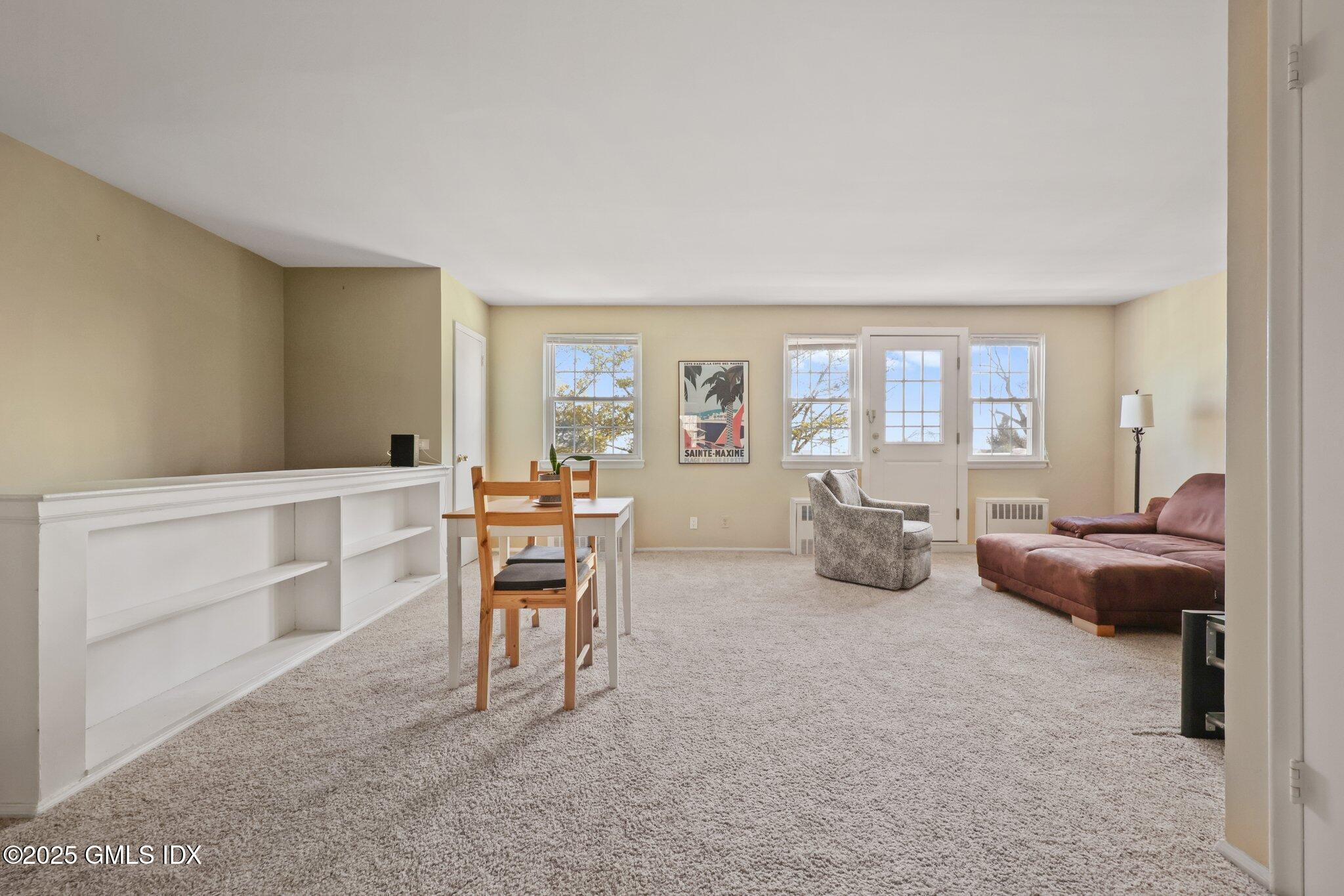 19 Putnam Park Greenwich, CT 06830 - Photo 4 of 24 3-web-or-mls-19-putnam-park