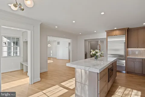 $1,999,999 | 5522 Lincoln Street, Bethesda, MD 20817