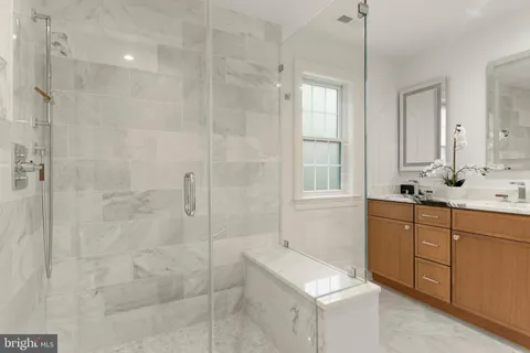 $1,999,999 | 5522 Lincoln Street, Bethesda, MD 20817