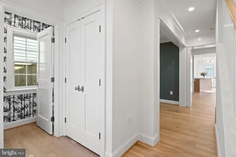 $1,999,999 | 5522 Lincoln Street, Bethesda, MD 20817