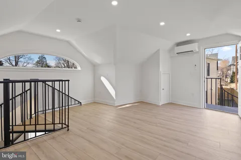 $1,999,999 | 5522 Lincoln Street, Bethesda, MD 20817