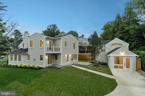 $1,999,999 | 5522 Lincoln Street, Bethesda, MD 20817