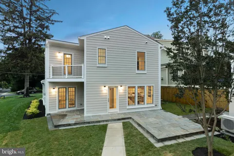 $1,999,999 | 5522 Lincoln Street, Bethesda, MD 20817