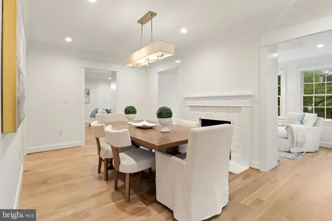 $1,999,999 | 5522 Lincoln Street, Bethesda, MD 20817