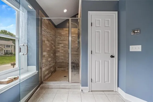 $475,000 | 3705 Southwest Kimstin Circle, Blue Springs, MO 64015