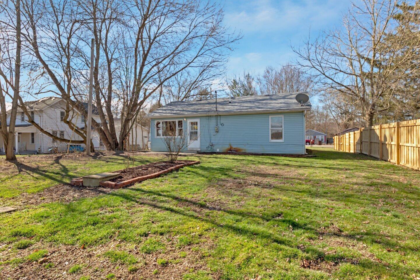 6096 Pickerington Road Northwest Carroll, OH 43112 - Photo 22 of 25 6096 Pickerington Rd (136).jpg-SMALL