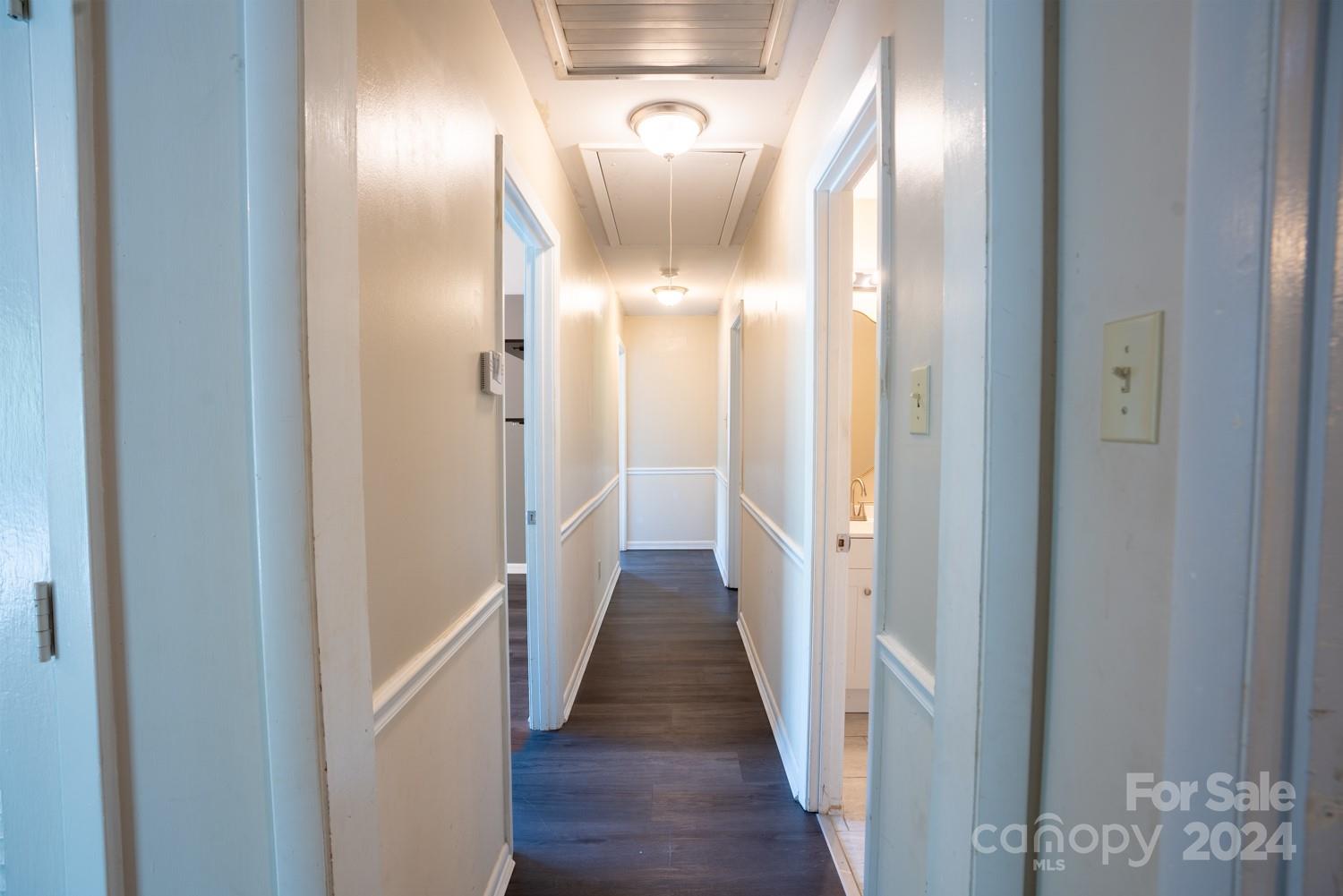 5511 Faulconbridge Road Charlotte, NC 28227 - Photo 7 of 24 Gallery Image 7