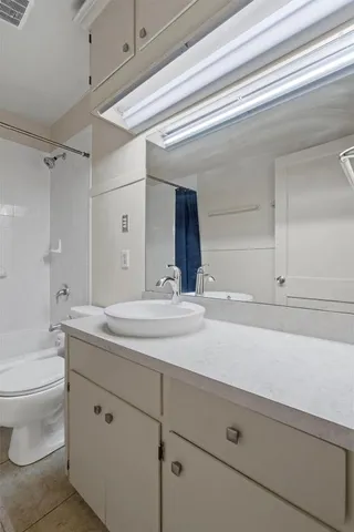 $2,050 | 1511 Alguno Road, Austin, TX 78757