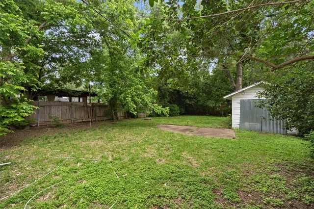 $2,050 | 1511 Alguno Road, Austin, TX 78757