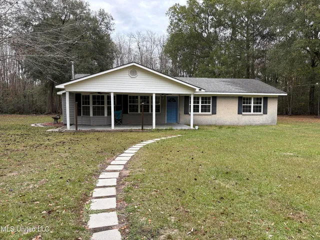 $99,450 | 5809 Kings Road, Moss Point, MS 39563