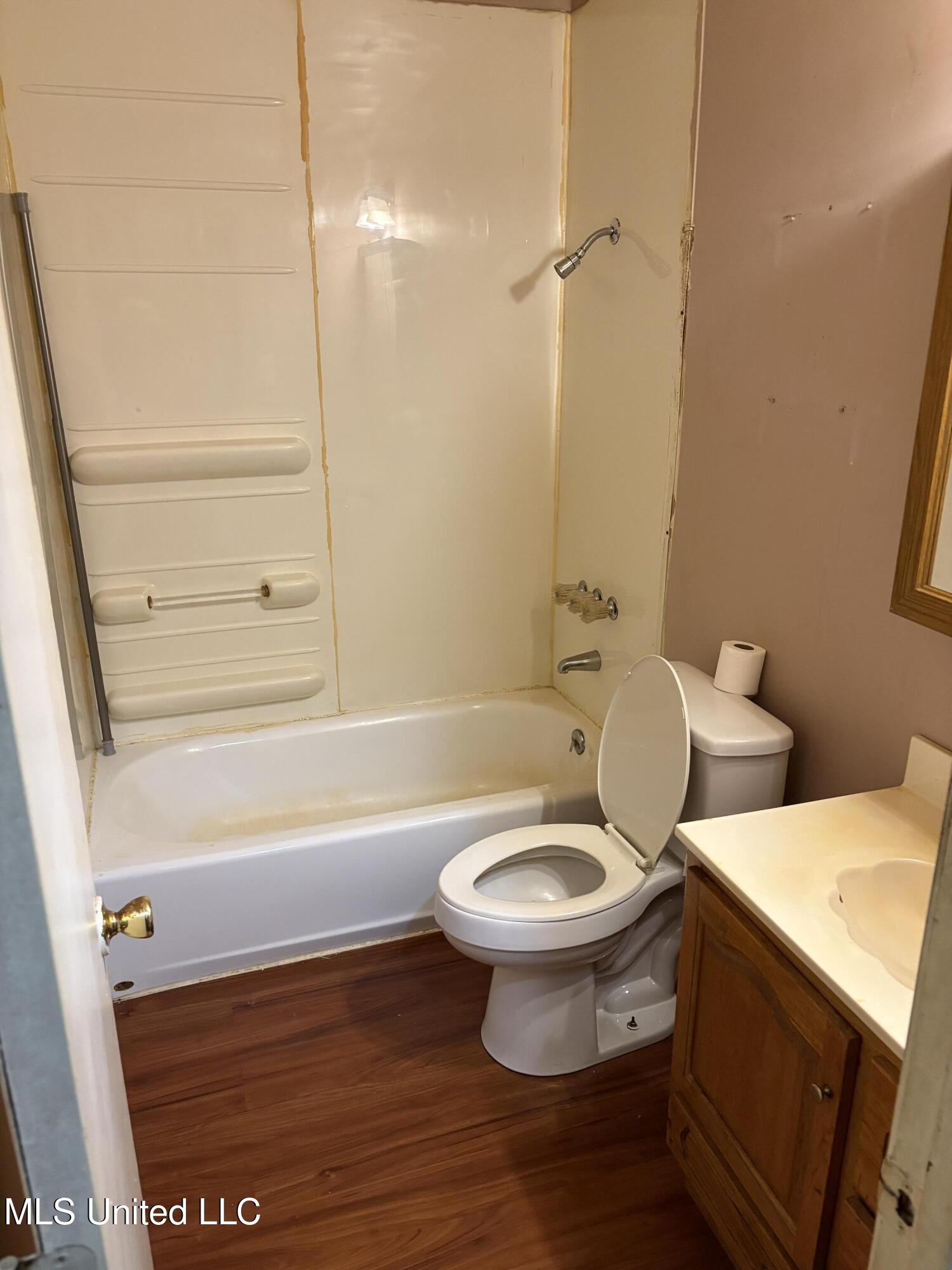 5809 Kings Road Moss Point, MS 39563 - Photo 21 of 27 IMG_2901