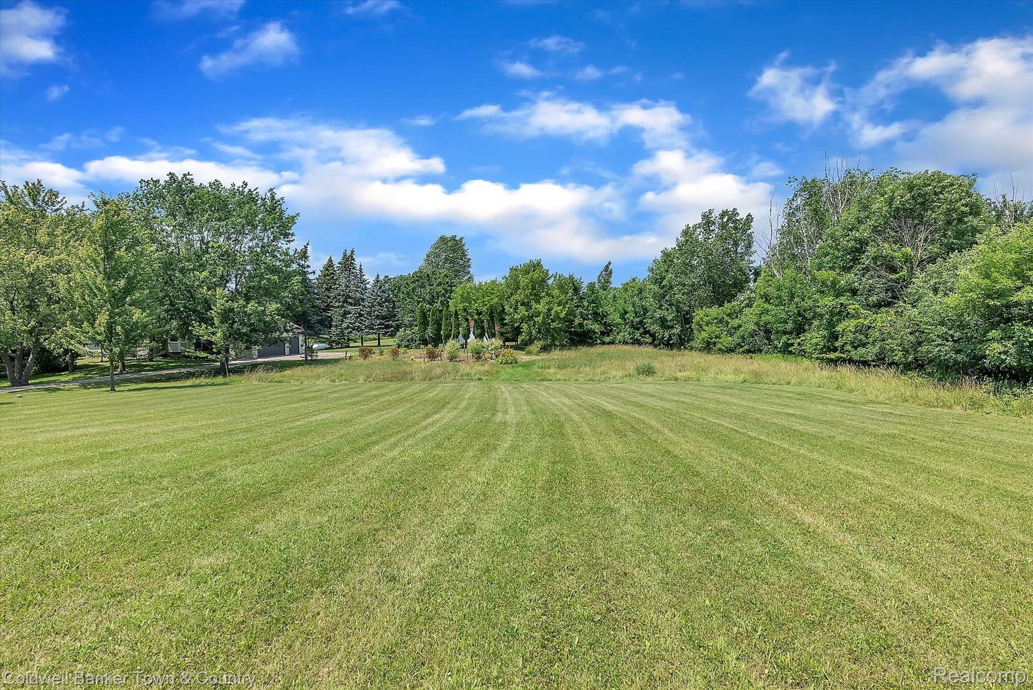 5431 Evans Road Holly, MI 48442 - Photo 51 of 81 View from front field looking towards house