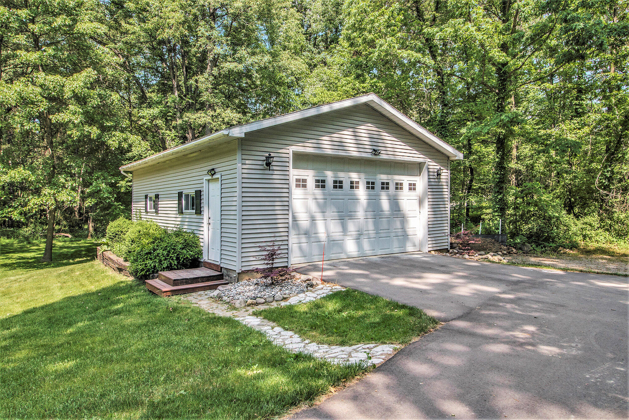7406 MacArthur Road Saranac, MI 48881 - Photo 2 of 32 002_img_3617