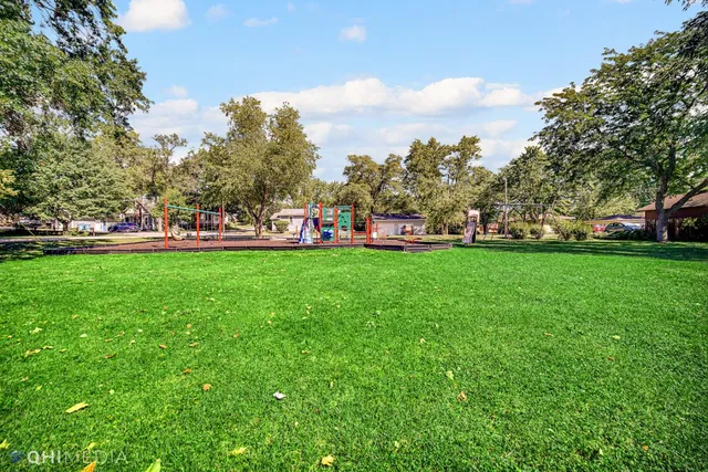 $1,950 | 521 Cottage Grove Avenue, Lowell, IN 46356