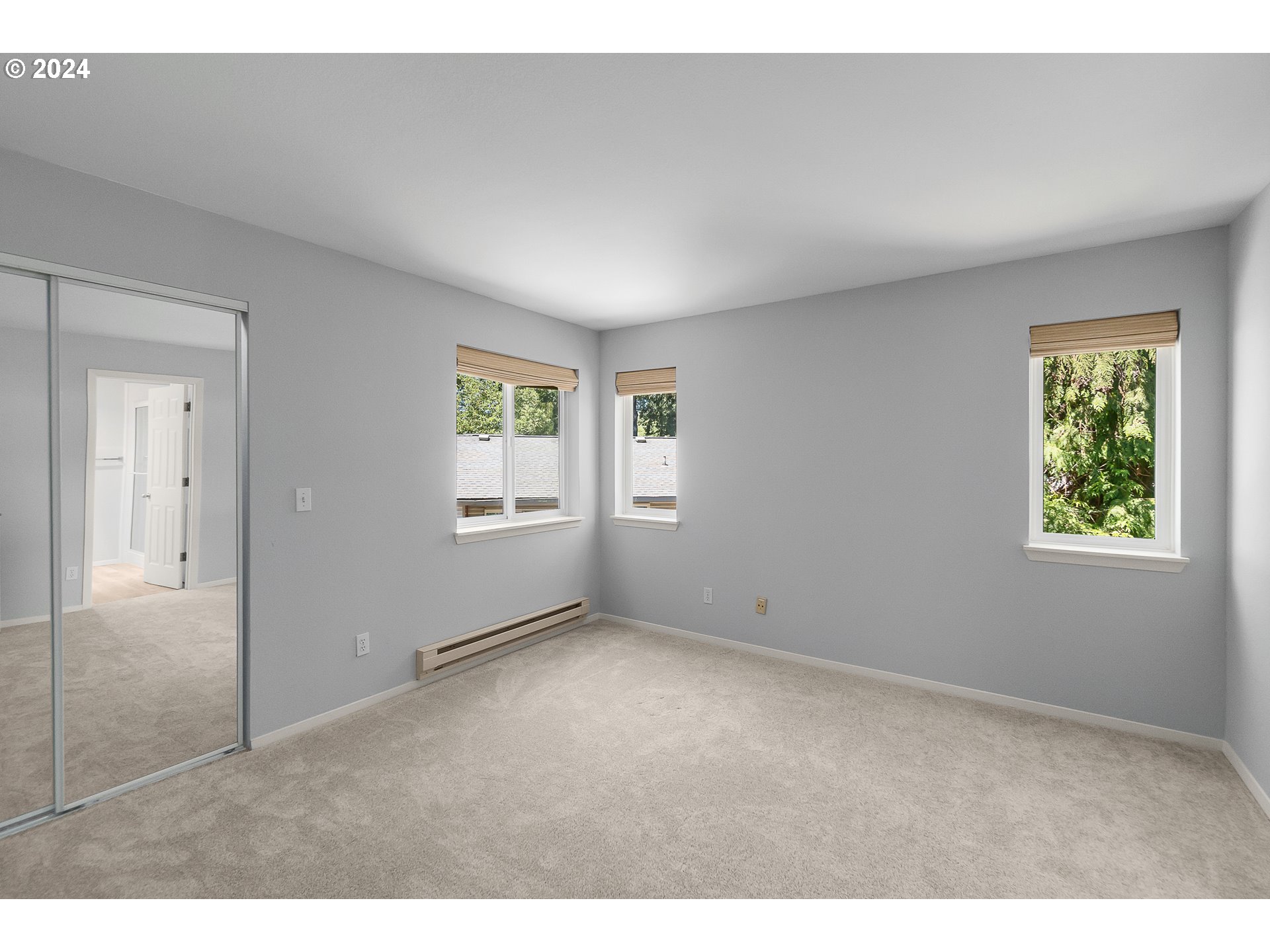 5225 Jean Road, Unit 312 Lake Oswego, OR 97035 - Photo 9 of 21 a view of an empty room with a window