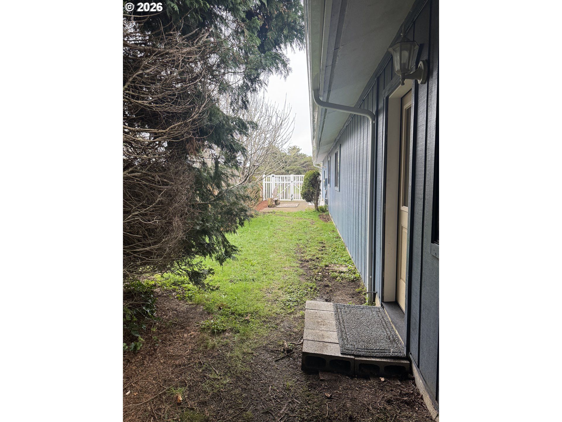 870 12th Street Southwest Bandon, OR 97411 - Photo 23 of 25 a view of outdoor space and porch