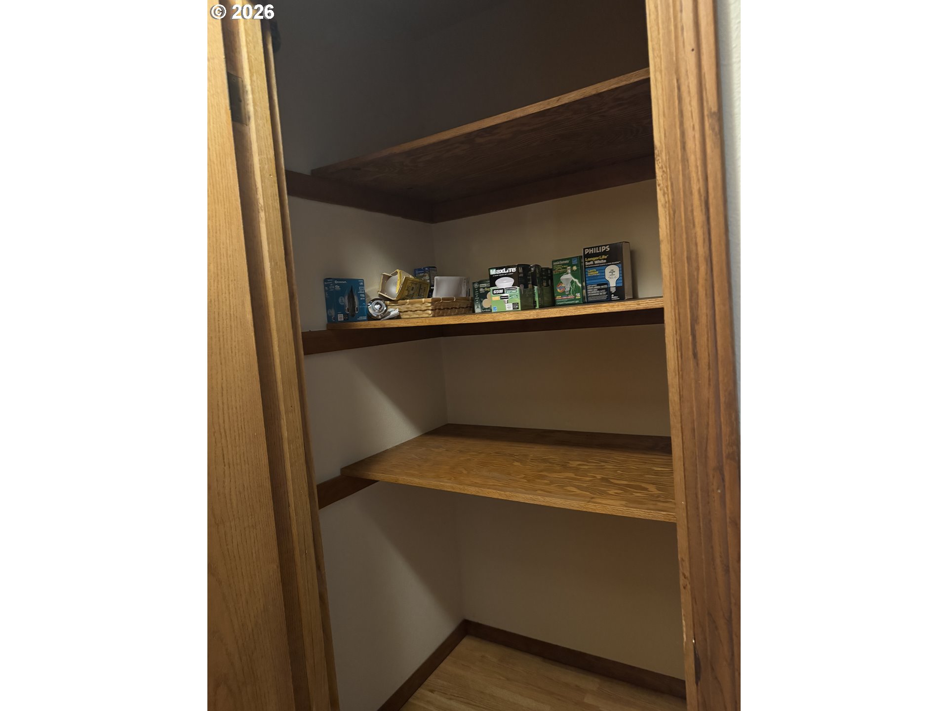 870 12th Street Southwest Bandon, OR 97411 - Photo 7 of 25 a utility room with dryer and washer