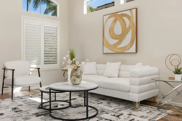 $899,900 | 742 Bel Air Drive West, Vista, CA 92084