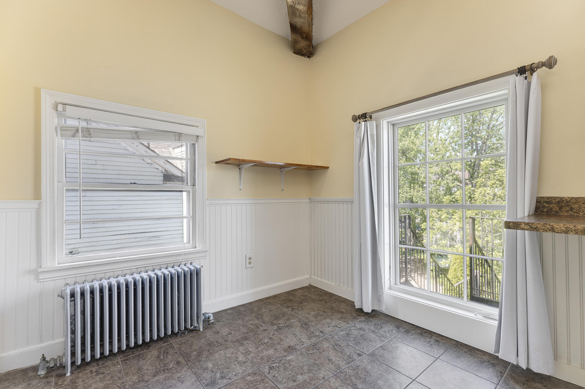 169 Danforth Street, Unit 5 Portland, ME 04102 - Photo 11 of 29 Kitchen