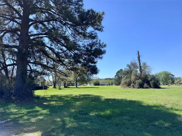 a view of a golf course