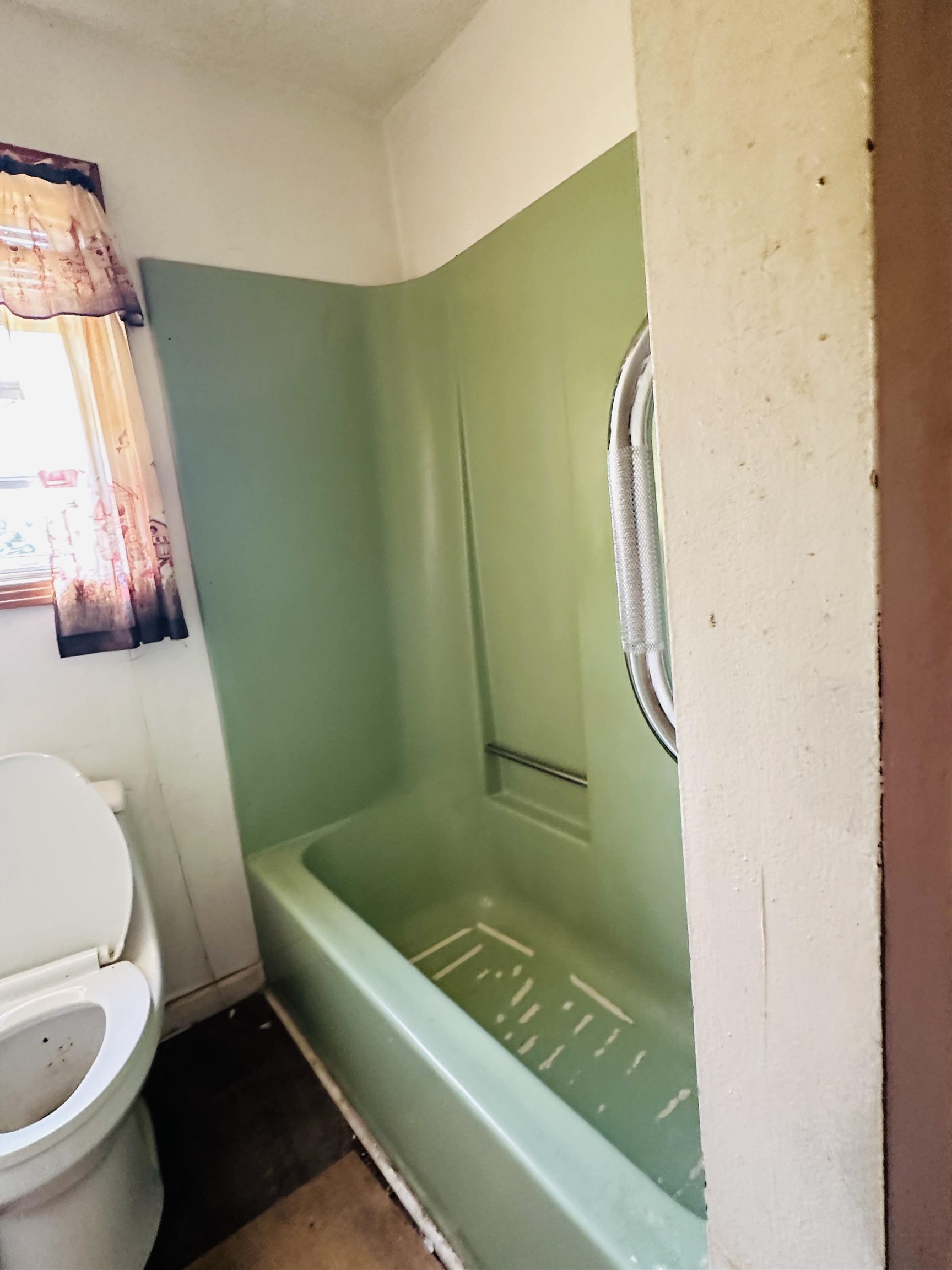 505 Patterson Lane Finger, TN 38334 - Photo 8 of 23 a bathroom with a sink and a toilet