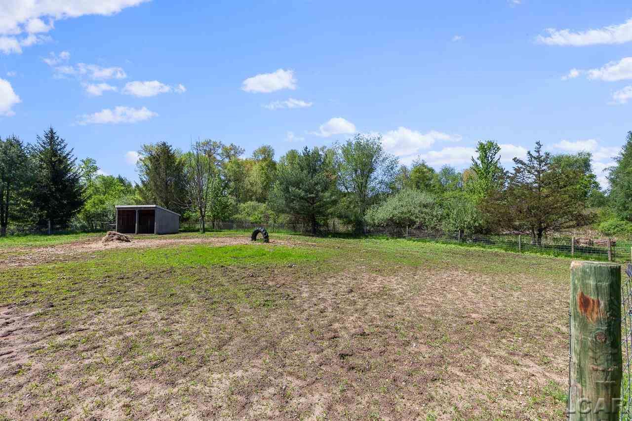 12727 Hogan Road Clinton, MI 49236 - Photo 14 of 18 50075205-14.JPG