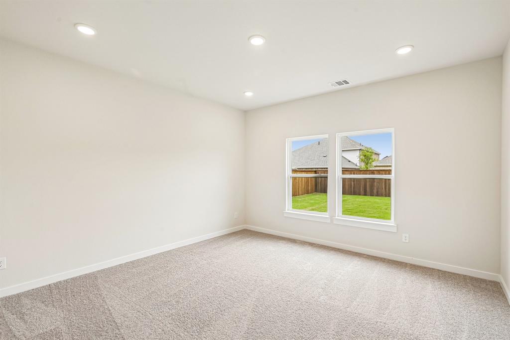 712 Vineyard Way Forney, TX 75126 - Photo 14 of 40