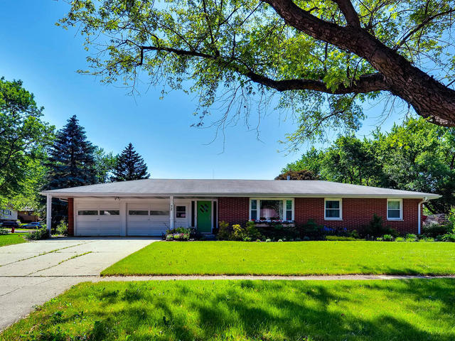 72 Stanley Road Sugar Grove, IL 60554 - Photo 3 of 23