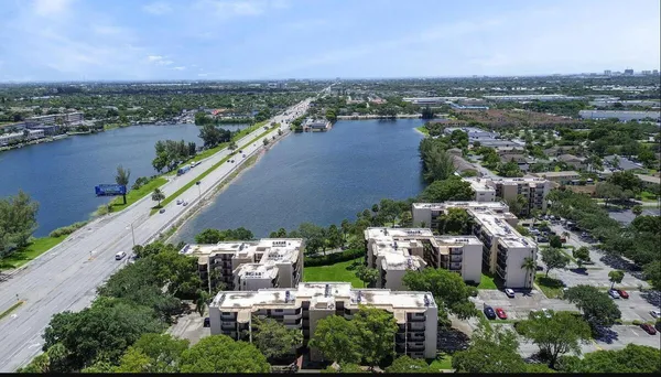 $170,000 | 3550 Blue Lake Drive, Unit 404, Pompano Beach, FL 33064