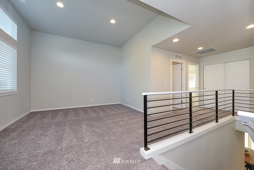 911 South 49th Street, Unit PH Renton, WA 98055 - Photo 15 of 25 Gallery Image 15