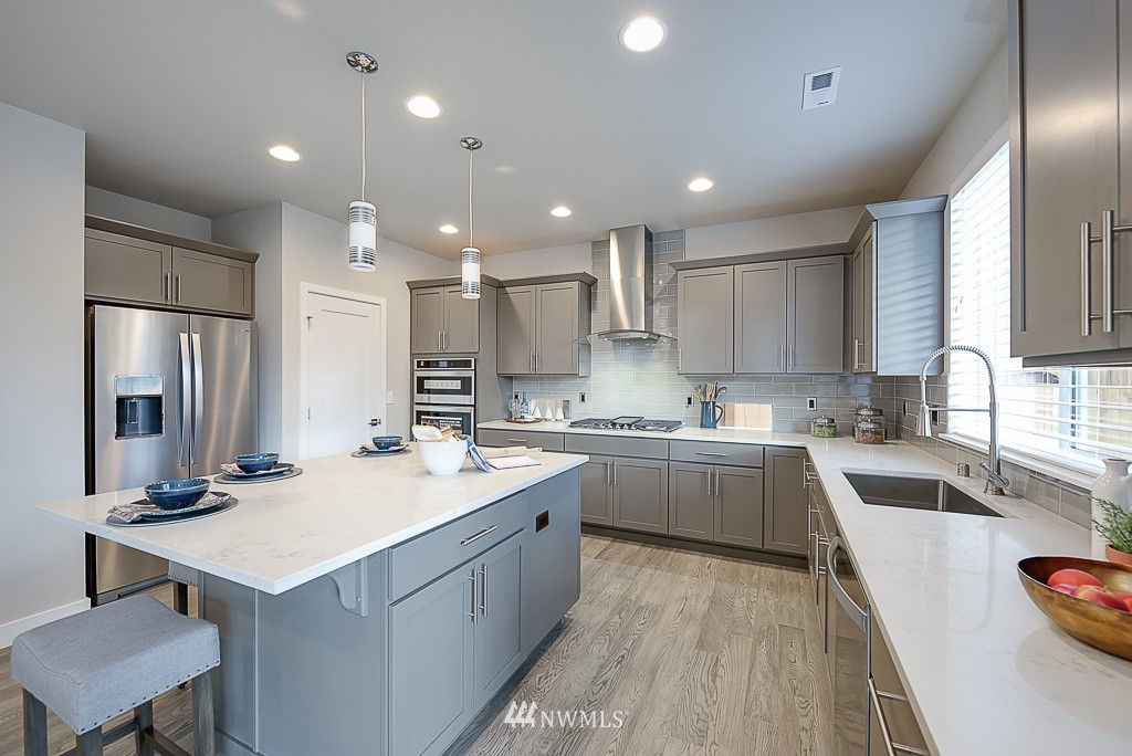911 South 49th Street, Unit PH Renton, WA 98055 - Photo 10 of 25 Gallery Image 10