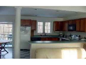 17 Union Road, Unit 1 Stratham, NH 03885 - Photo 2 of 3
