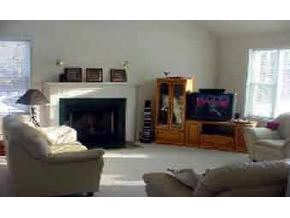 17 Union Road, Unit 1 Stratham, NH 03885 - Photo 3 of 3