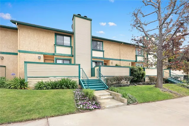 $558,000 | 1608 South Mayflower Avenue, Unit D, Monrovia, CA 91016