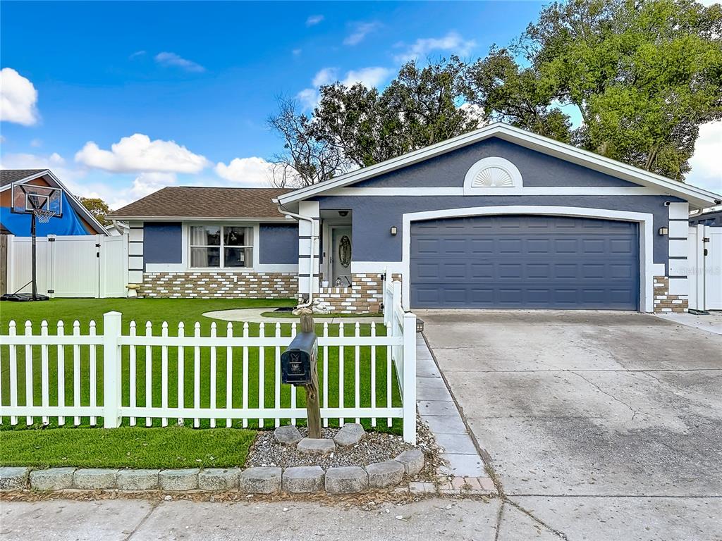 9430 Palm Avenue Port Richey, FL 34668 - Photo 1 of 51