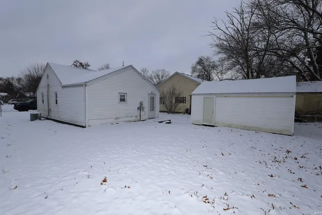 $138,900 | 327 Harding Avenue, Mishawaka, IN 46544
