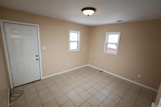 $138,900 | 327 Harding Avenue, Mishawaka, IN 46544