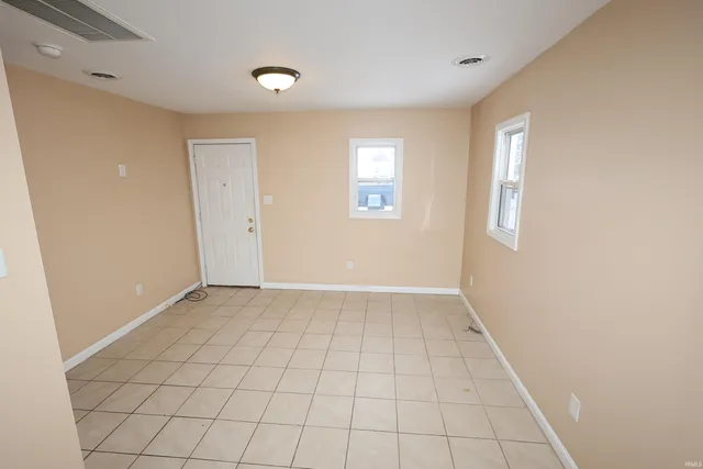 $138,900 | 327 Harding Avenue, Mishawaka, IN 46544