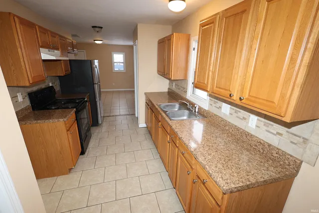 $138,900 | 327 Harding Avenue, Mishawaka, IN 46544