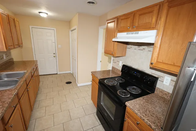 $138,900 | 327 Harding Avenue, Mishawaka, IN 46544